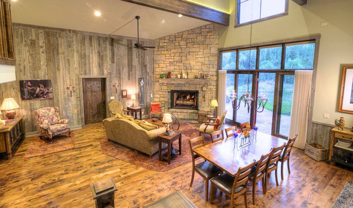 Bunkhouse Lake Creek - Main